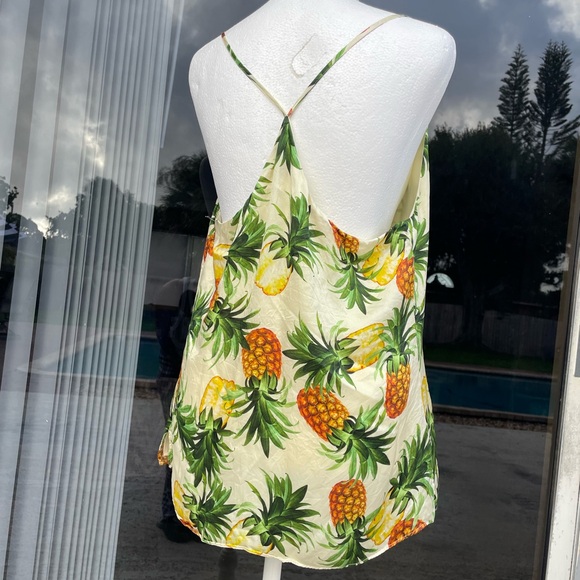 L’Agence Kylee Racerback Tank in Pineapple Size Medium - Picture 8 of 16